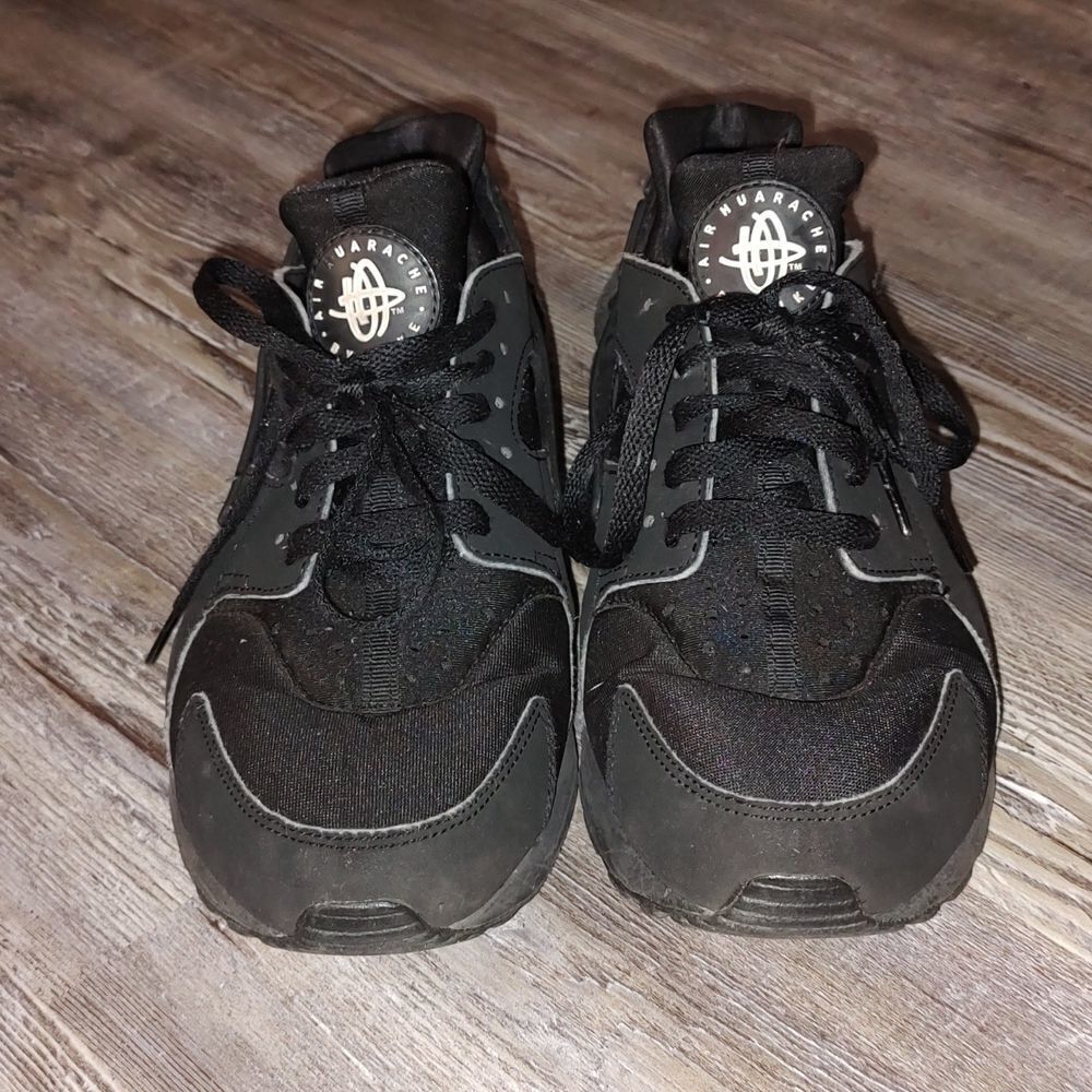 Nike Men's Air Huarache retro  Running Shoes Sneakers Black/Black-White Sz 8.5